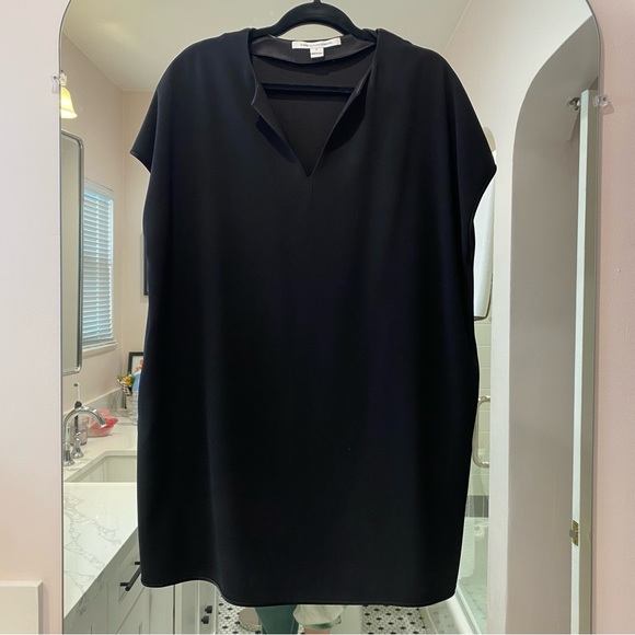 Diane Von Furstenburg Shift Dress - Picture 3 of 10